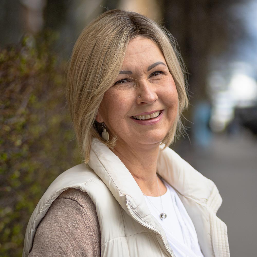 Isla aitohiusperuukki 20-25 cm