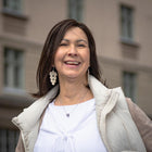 Lilja aitohiusperuukki 25-30 cm