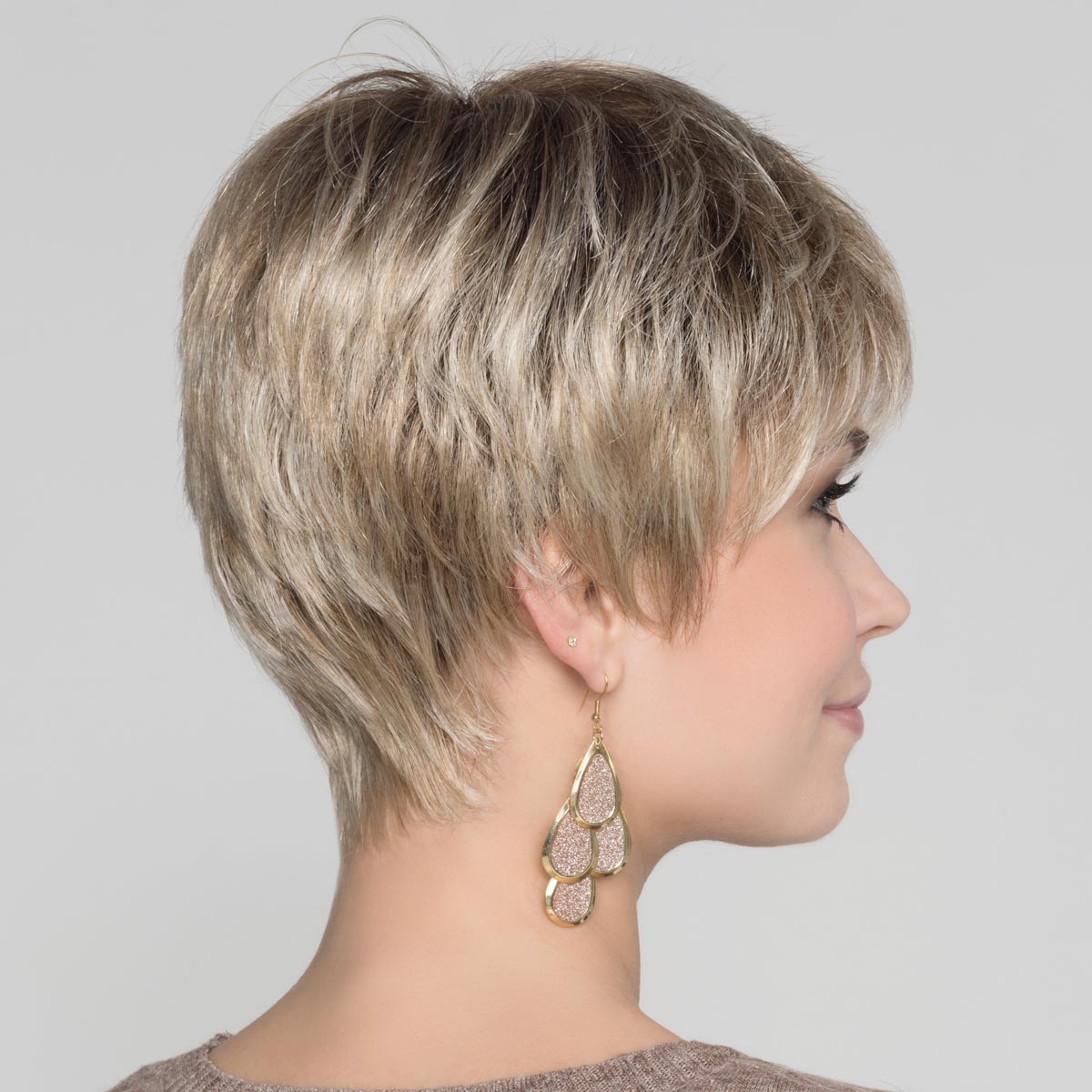 Bo mono peruukki sandyblonde rooted