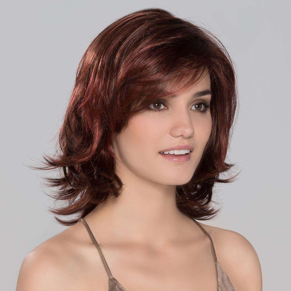 Casino more peruukki flame rooted